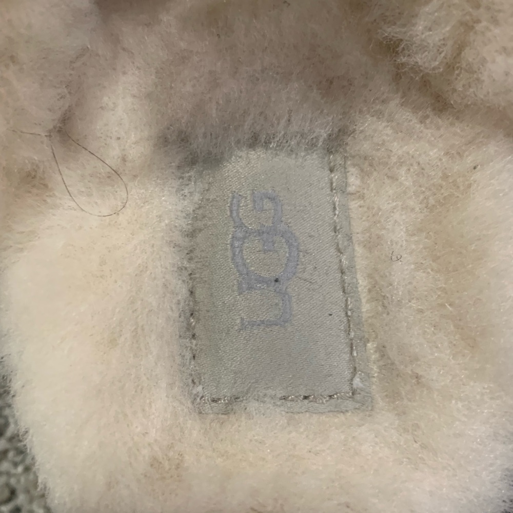 UGG Women's Soft Gray and Cream Slippers - Picture 2 of 4